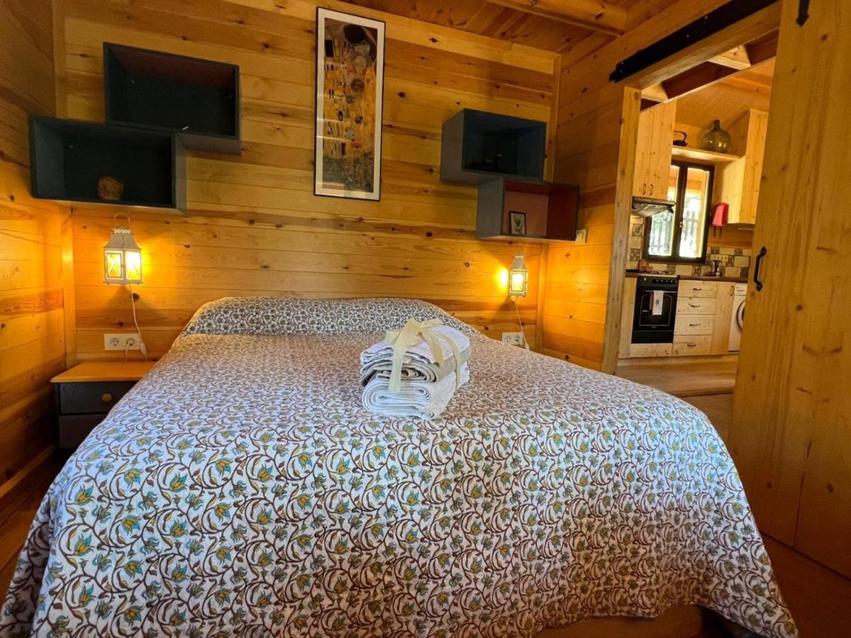 Rustic Cabin In The Woods/Cabana En El Bosque Amer ภายนอก รูปภาพ